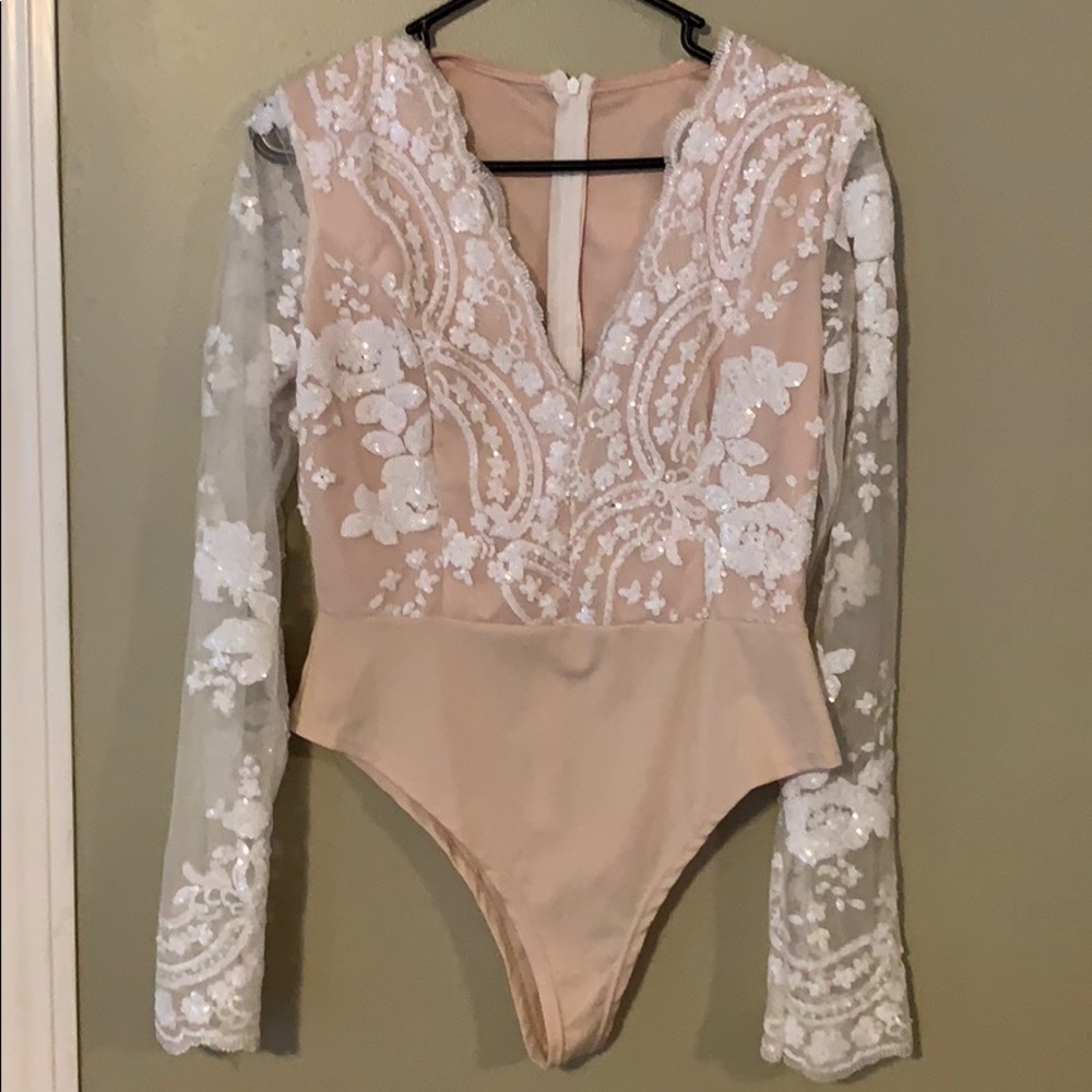 Nude/white lace body suit